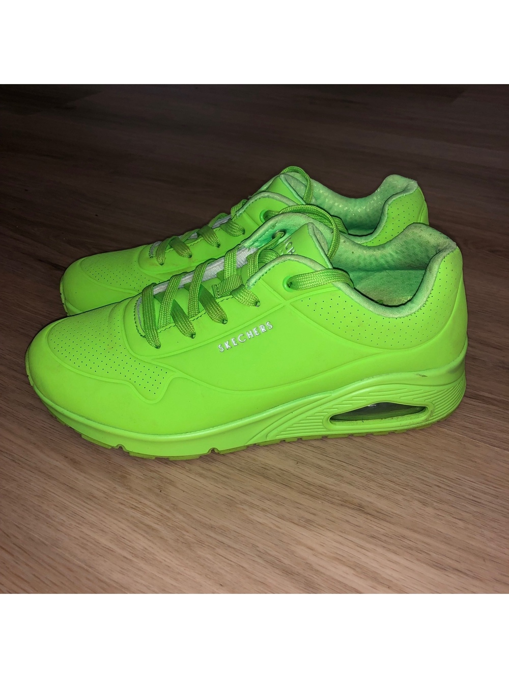 SKECHERS UNO STAND ON AIR NIGHT SHADES NEON LIME GREEN SNEAKERS WOMENS SIZE 10